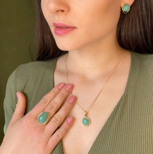 Set orecchini e collana placcati oro con pietra di Agata Verde